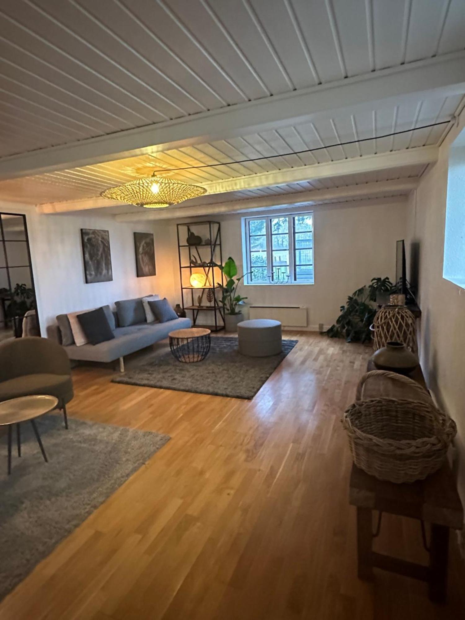 Troldegaarden Guesthouse Кёге Экстерьер фото