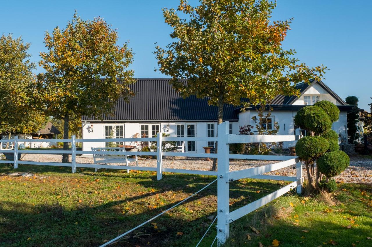 Troldegaarden Guesthouse Кёге Экстерьер фото